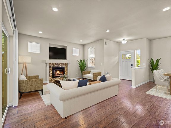 3rd image of 417 E 62nd Street