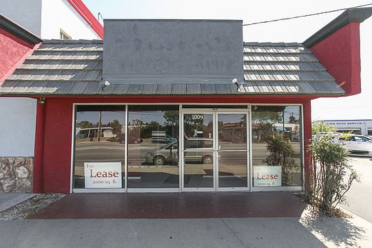 1st image of 1009 E Grand Ave