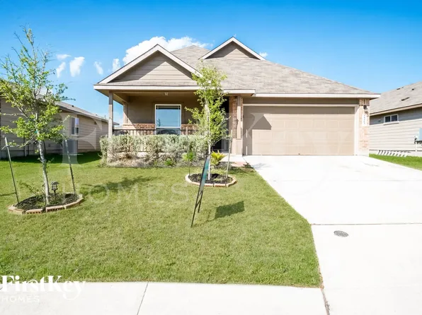 2267 Hawk Dr, New Braunfels, TX 78130
