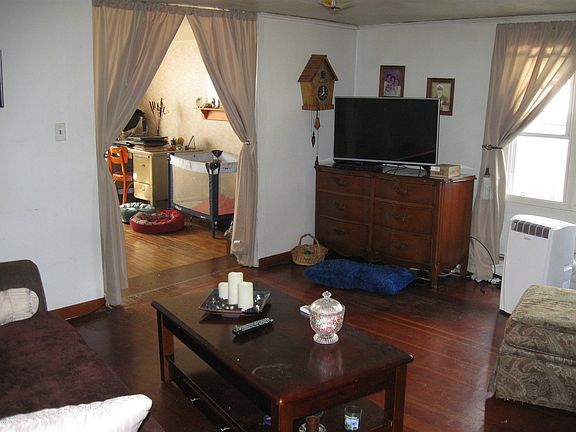 5th image of 3783 Piffard Cir E