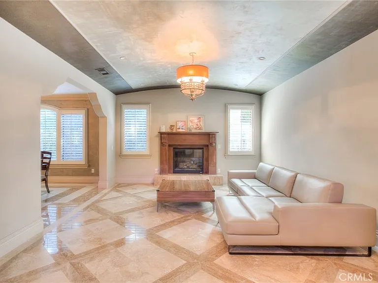 605 Walnut Ave — Photo 11