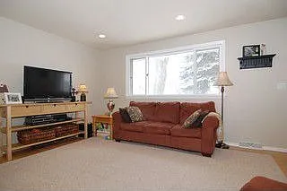 180 Magnolia Ln photo 1