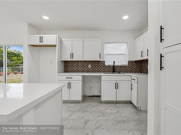 2nd image of 1527 NW 11th Pl