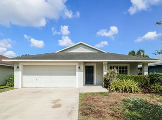 1501 21st St SE, Ruskin, FL 33570