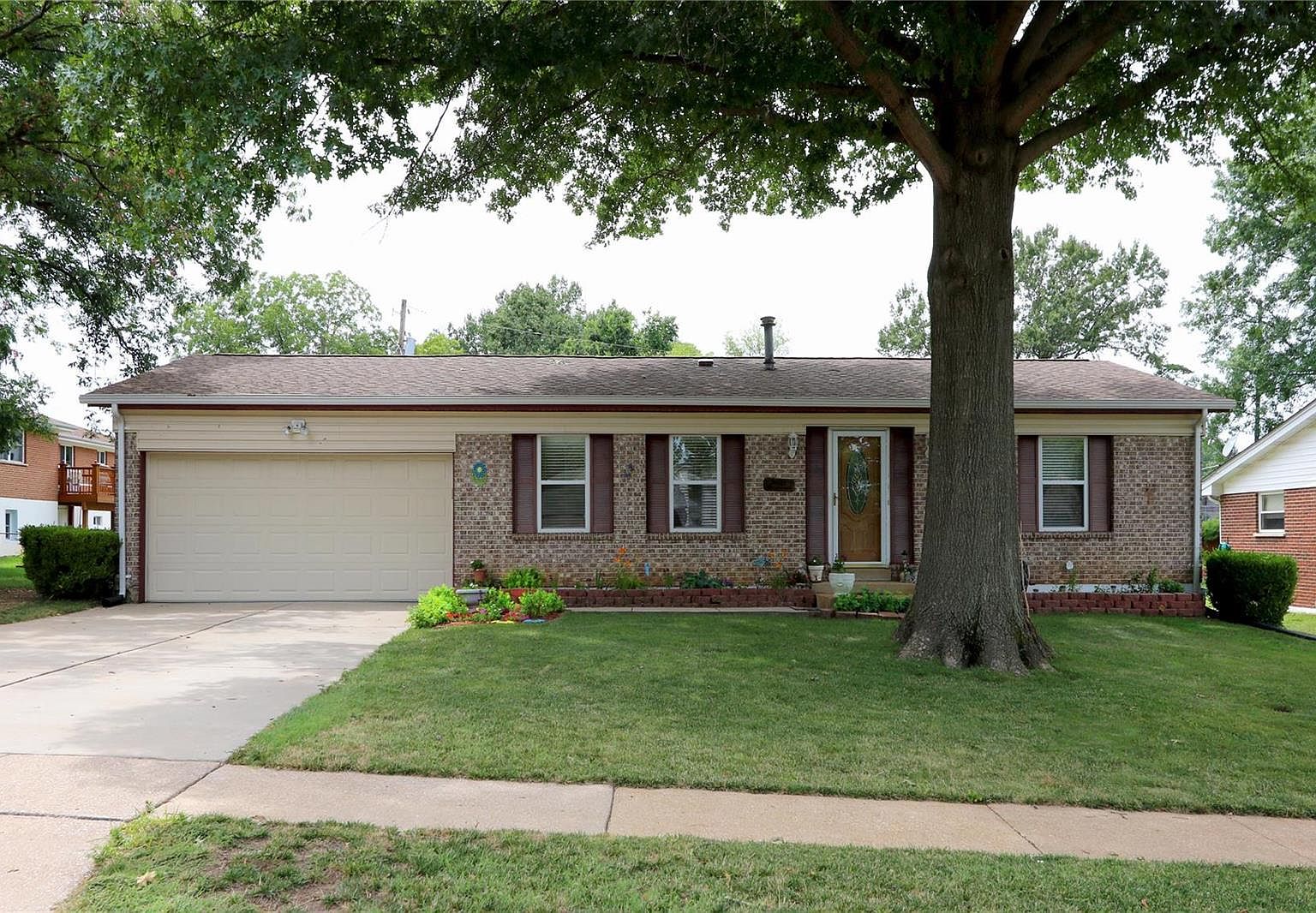 4625 Valmeyer Dr, Saint Louis, MO 63128 Zillow