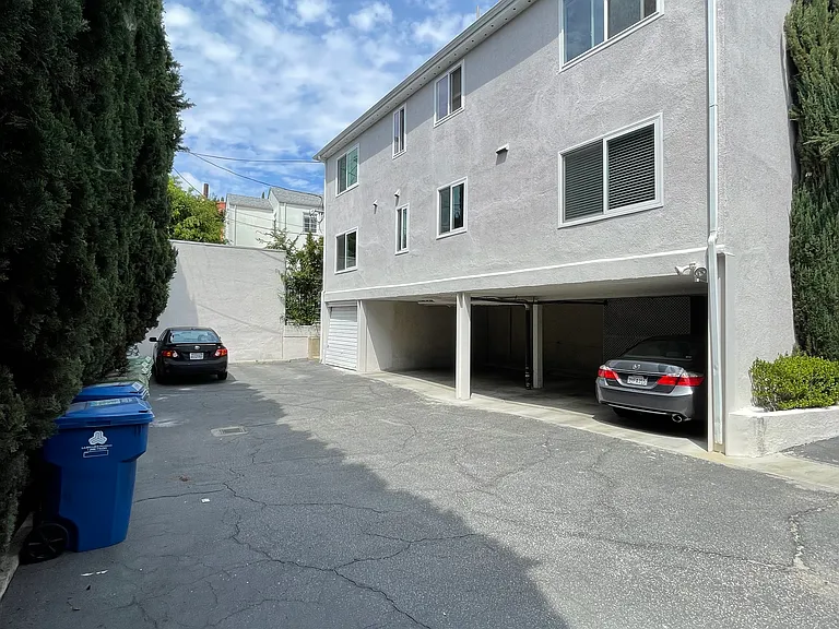 1945 Palmerston Pl — Photo 17