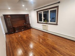 6235 62nd Rd, Flushing, NY 11379