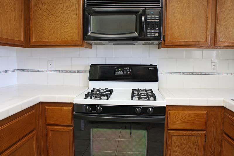 1st image of 321 Warmside Dr