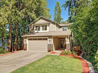 19036 18th Ave NE, Shoreline, WA 98155
