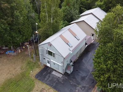 26907 E Grosse Point Shores Rd, Hancock, MI, 49930