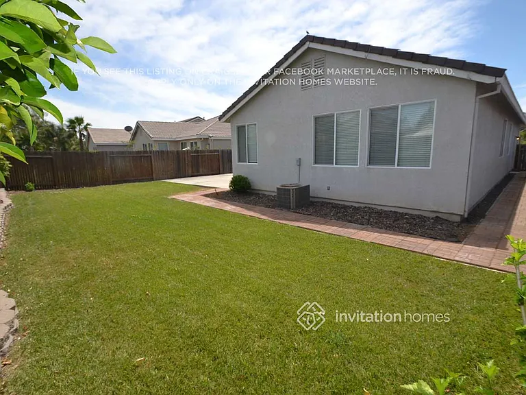 5736 Bridgecross Dr — Photo 15