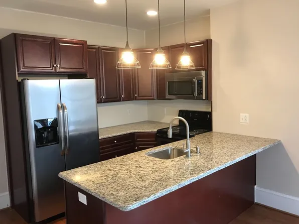 268 N York St, Pottstown, PA 19464