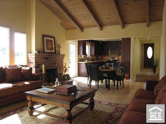 Living Room with Amazing Vaulted Ceilings