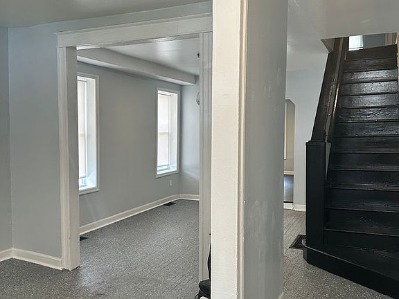 2nd image of 1143 Ashburton St