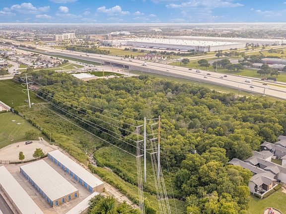 5th image of 1200 W Pioneer Pkwy