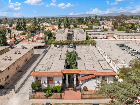 9035 Cedros Ave, Panorama City, CA 91402