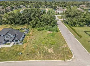 51727 Salem Meadows Dr #15, Granger, IN 46530