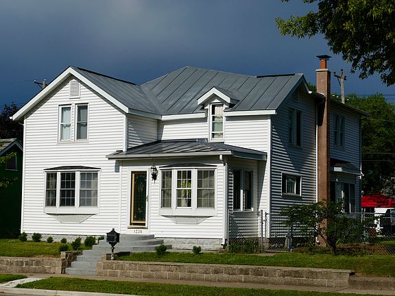 2nd image of 1338 Caledonia St