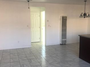 38521 10th Pl E APT 4, Palmdale, CA 93550
