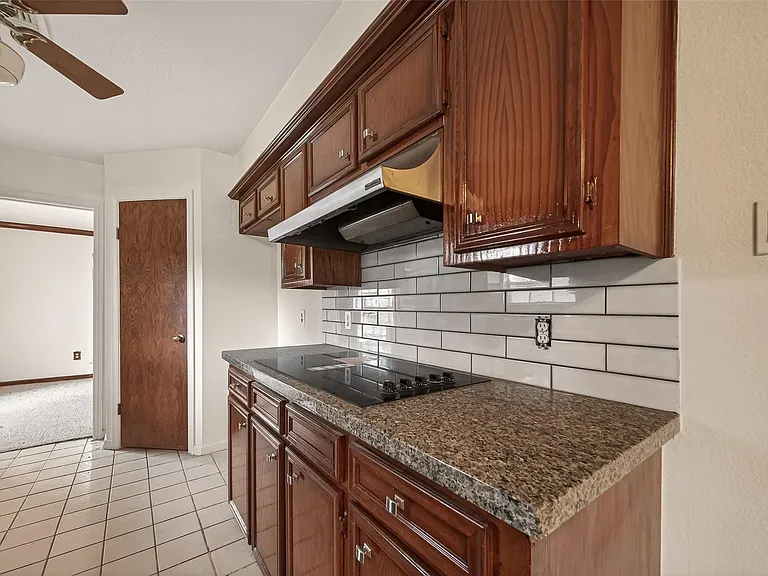 12835 Woodlite Ln — Photo 17