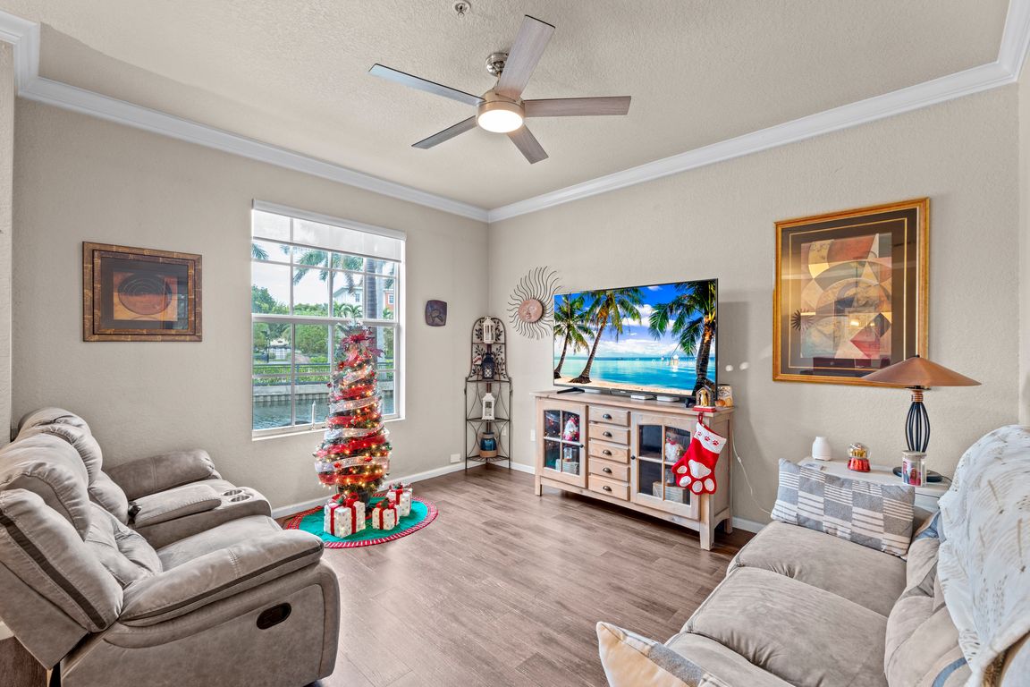 next background image