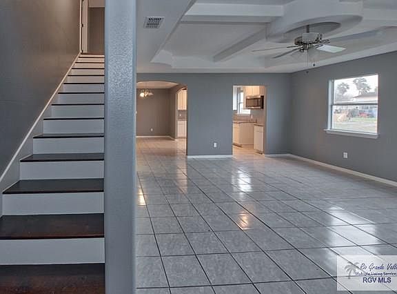 5th image of 7827 Vera Ln