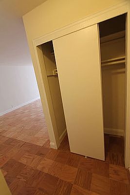 3rd image of 183-11 Hillside Ave #9D