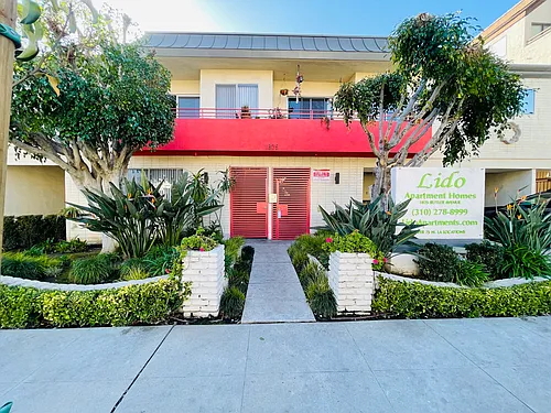1825 Butler Ave #2 Photo 1