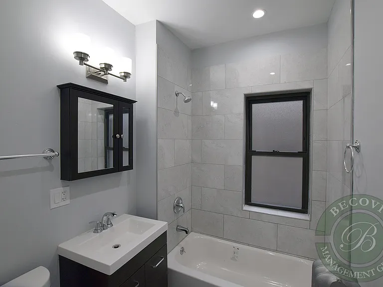 4701-4707 N Albany Ave #&-3048-3050 — Photo 34