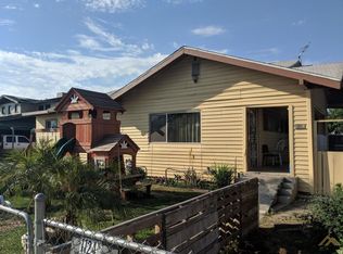 1124 Pacific St, Bakersfield, CA 93305