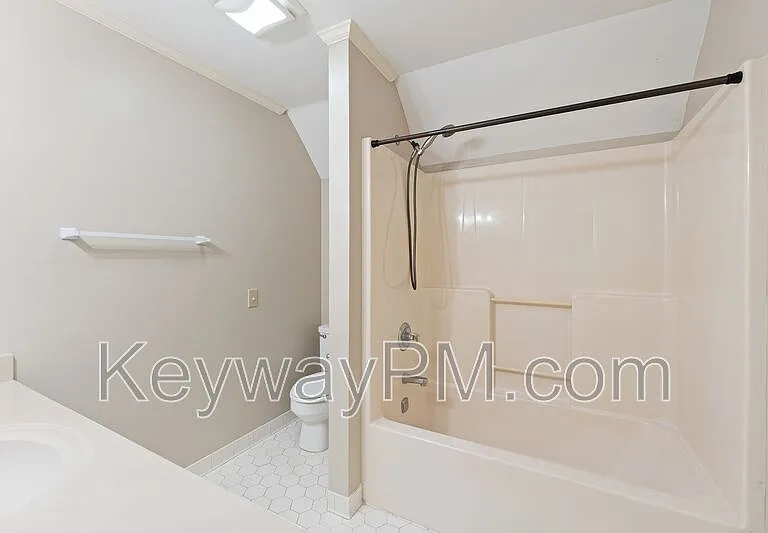 879 Sparkleberry Rd — Photo 13