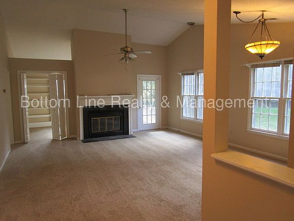 2nd image of 6515 Regatta Ln