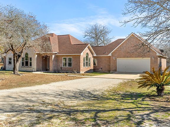 4th image of 168 Oak Fields Dr