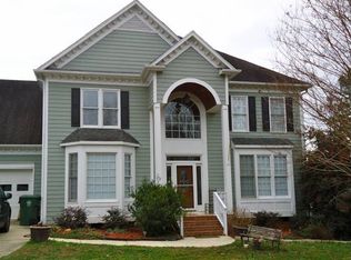 105 Franklin Chase Ct, Cary, NC 27518
