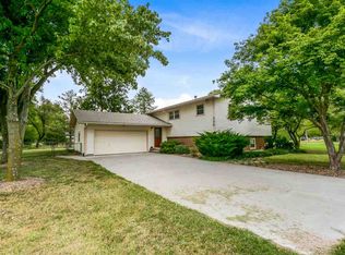 330 W 47th St N, Wichita, KS 67204