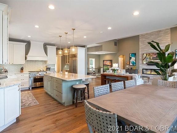 4th image of 56 Muirfield Ct