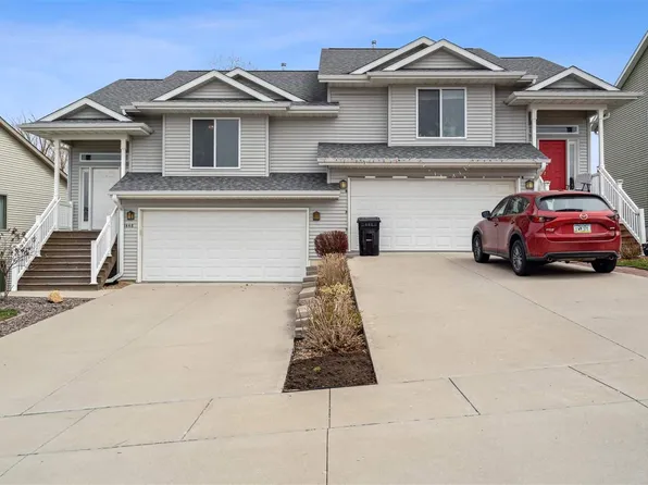 1448 Ozark Rdg, Coralville, IA 52241