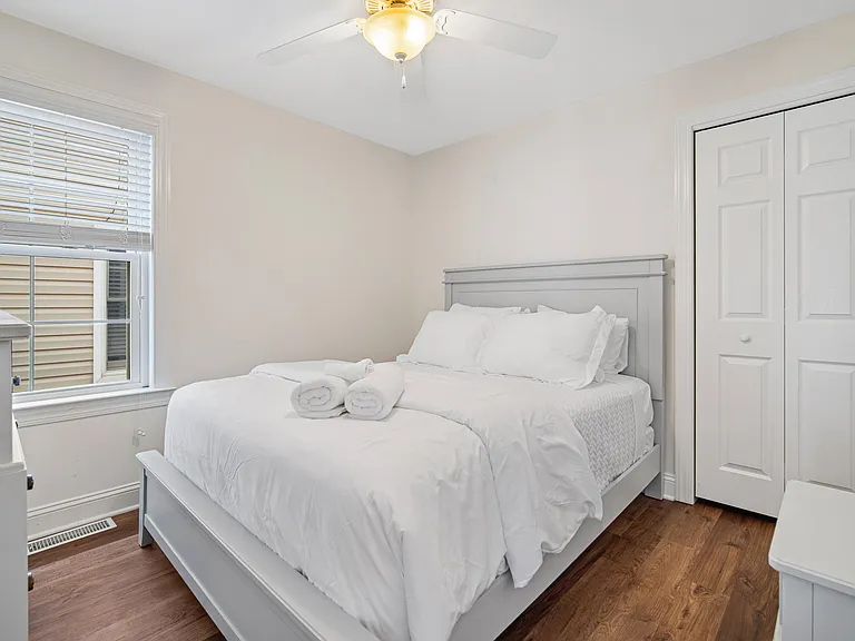 2720 Asbury Ave #1 — Photo 15
