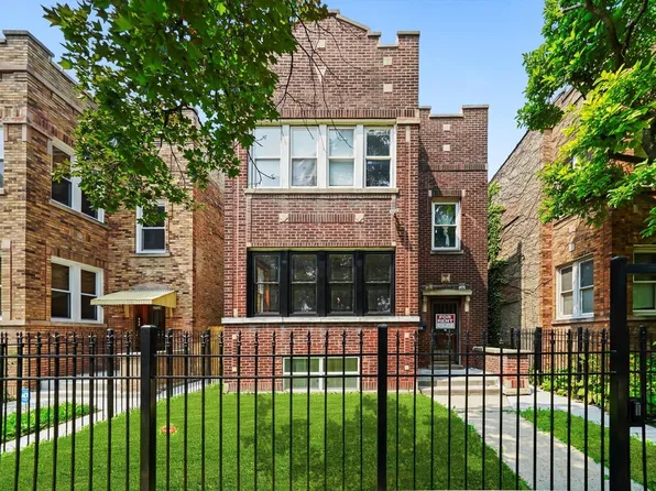 2726 N Harding Ave #1, Chicago, IL 60647
