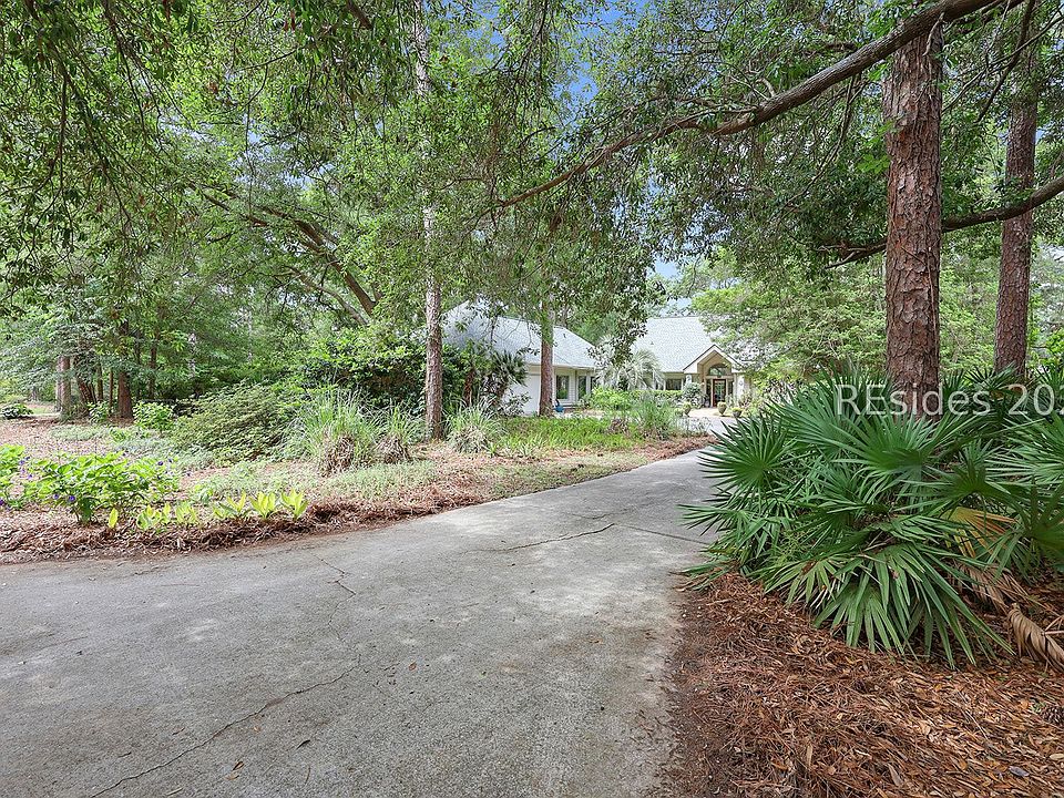 1st image of 19 Rookery Way