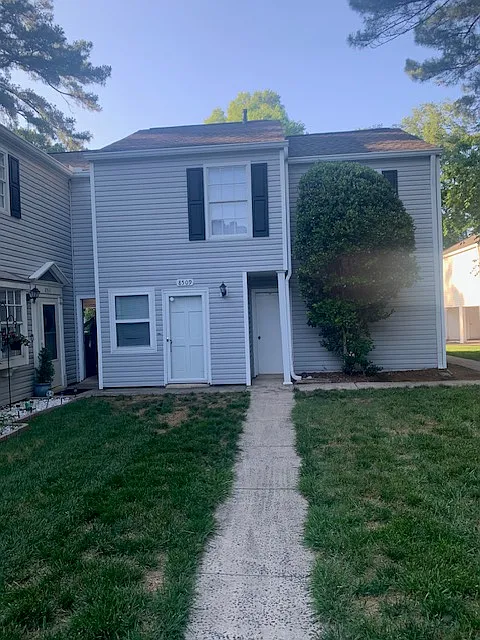 8509 Pine Thicket Ct