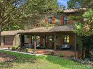 2709 Stockwood Dr, Gastonia, NC 28056