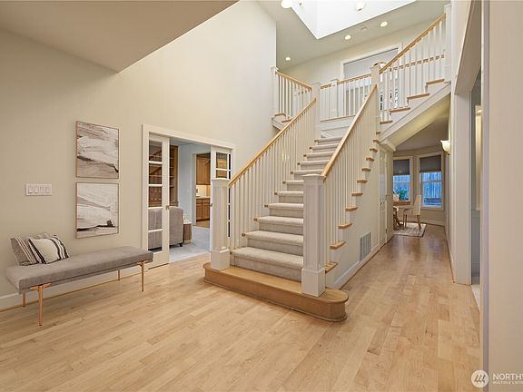 2nd image of 6082 167th Avenue SE