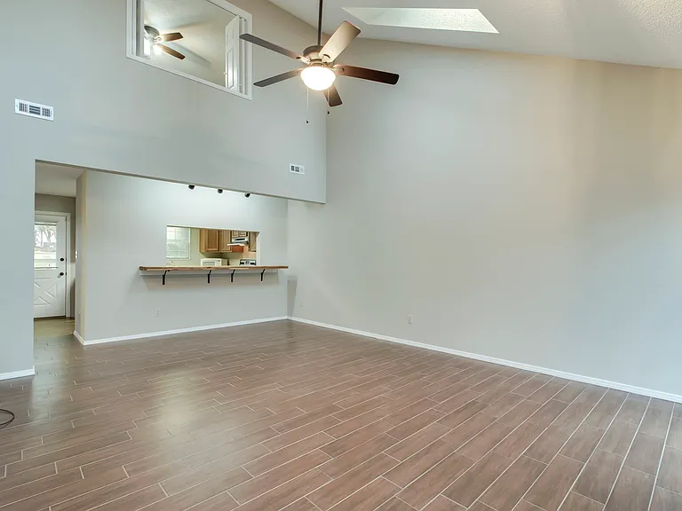 205 Chota View Cir — Photo 2