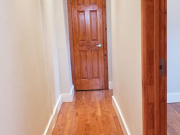 3rd image of 593 Bushwick Ave #2R