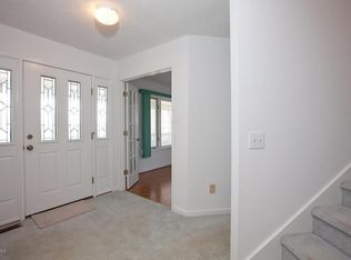 716 Hughes Rd, Hampstead, NC 28443