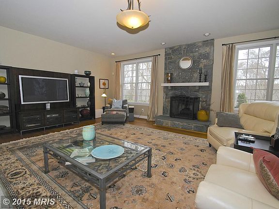 Spacious Family Room w/ gas FP