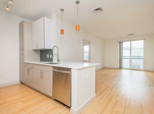 120 D St #2F, Boston, MA 02127