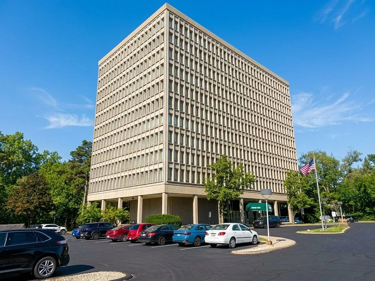 1 bed, 1.0 bath, 610 sqft, $1,250 — Photo 1