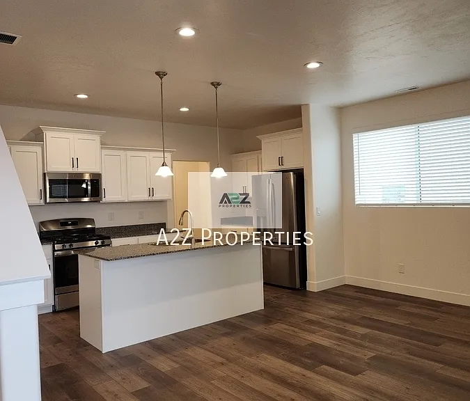 924 S 850 W — Photo 6